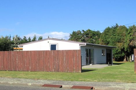 Photo of property in 41 Kiharoa Street, Otaki Beach, Otaki, 5512