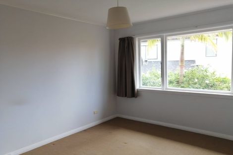 Photo of property in 32 Hamlin Road, Mount Wellington, Auckland, 1060