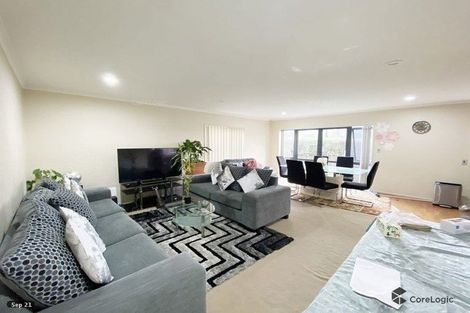 Photo of property in 23 Baverstock Road, Flat Bush, Auckland, 2016