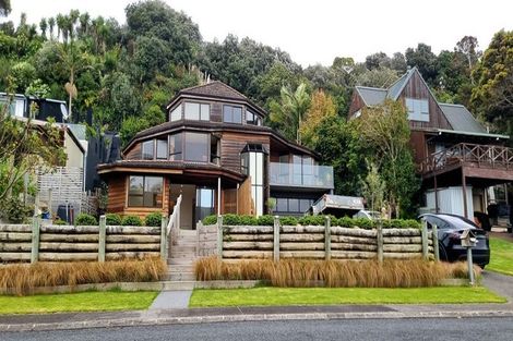Photo of property in 23 Rogers Avenue, Eastern Beach, Auckland, 2012