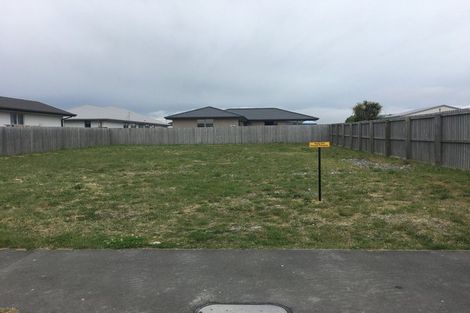 Photo of property in 2 Kingsbridge West, Burwood, Christchurch, 8083