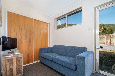 Photo of property in 289 Waikawa Road, Waikawa, Picton, 7220