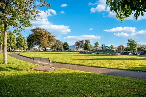 Photo of property in 28 Whenuapai Drive, Whenuapai, Auckland, 0618