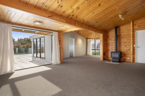 Photo of property in 53a Harbour View Road, Omokoroa, 3114