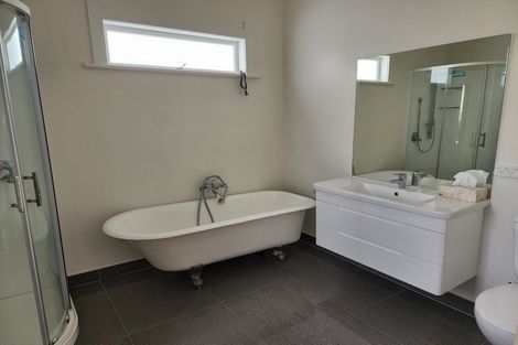 Photo of property in 8 Formby Avenue, Point Chevalier, Auckland, 1022
