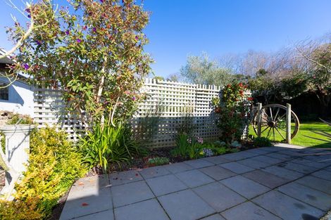Photo of property in 10 Keirunga Road, Havelock North, 4130