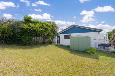 Photo of property in 2/63 Rodney Street, Wellsford, 0900
