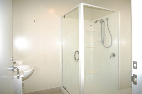 Photo of property in 10/1 Marine Parade, Paraparaumu Beach, Paraparaumu, 5032