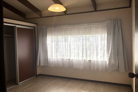 Photo of property in 2/35 Swanson Road, Henderson, Auckland, 0610