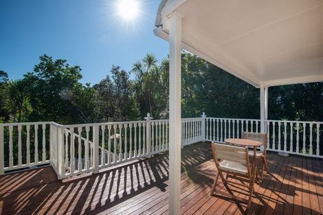 Photo of property in 30 Park Avenue, Birkenhead, Auckland, 0626