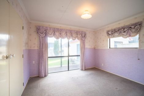 Photo of property in 716 Tremaine Avenue, Palmerston North, 4414