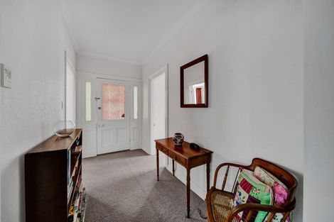 Photo of property in 87 Princess Street, Waitara, 4320