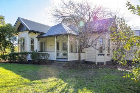 Photo of property in 32 Franklin Road, Paparoa, 0571