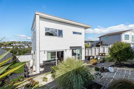 Photo of property in 106 Voyager Drive, Gulf Harbour, Whangaparaoa, 0930