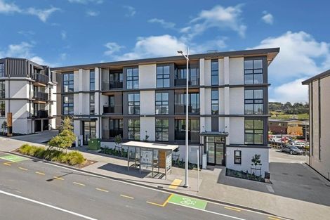 Photo of property in 101/84b Te Oneroa Way, Long Bay, Auckland, 0630