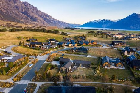 Photo of property in 14 Jacks Point Rise, Jacks Point, Queenstown, 9371