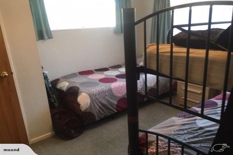 Photo of property in 18 Hyatt Grove, Greenmeadows, Napier, 4112