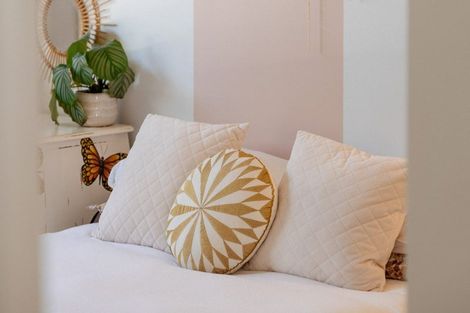 Photo of property in 18 Parlane Drive, Huapai, Kumeu, 0810