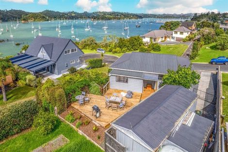 Photo of property in 5 Kakapu Road, Okiato, Russell, 0272