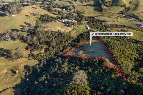 Photo of property in 244b Blackbridge Road, Dairy Flat, 0794