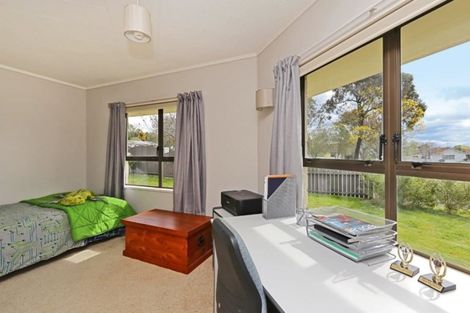 Photo of property in 1a Reeve Drive, Havelock North, 4130