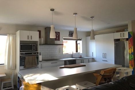 Photo of property in 8b Hayley Grove, Papamoa Beach, Papamoa, 3118