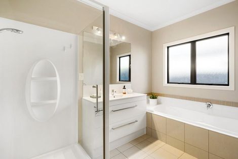 Photo of property in 20 Meissner Road, Havelock North, 4130