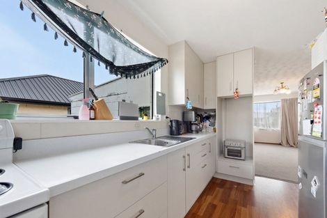 Photo of property in 14f Eccles Street, Gore, 9710