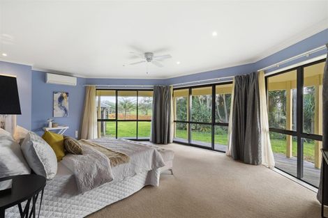 Photo of property in 166 Holmes Road, Waiuku, 2682