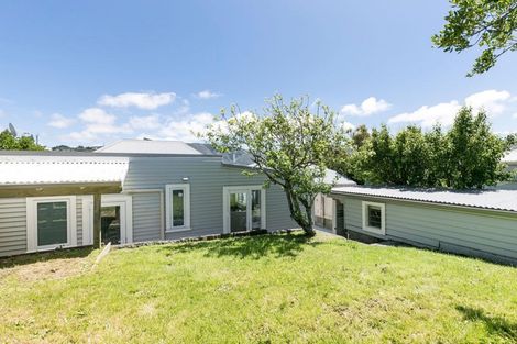 Photo of property in 19 Fernhill Terrace, Wadestown, Wellington, 6012