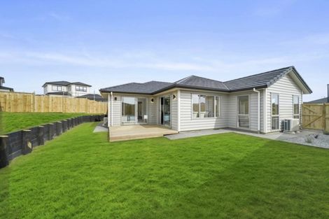 Photo of property in 38 Melgran Avenue, Papakura, 2110