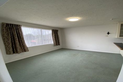 Photo of property in 39 Dunbarton Street, Redwood, Christchurch, 8051