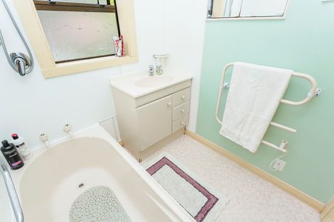 Photo of property in 84 Helensburgh Road, Halfway Bush, Dunedin, 9010