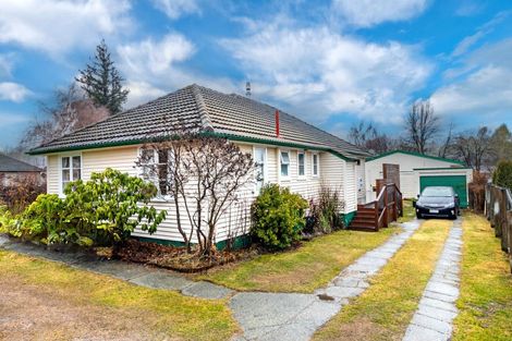 Photo of property in 13 Aorangi Crescent, Lake Tekapo, 7999