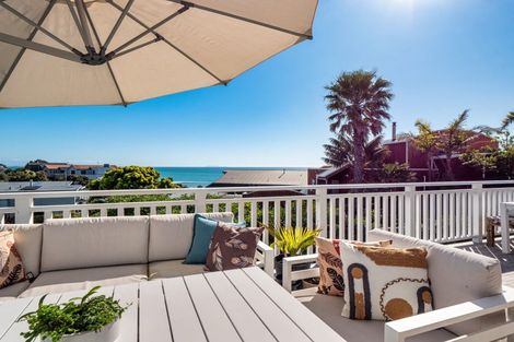 Photo of property in 153 Karewa Parade, Papamoa Beach, Papamoa, 3118