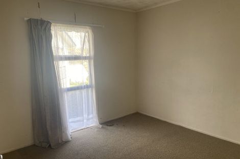 Photo of property in 1/9 Vina Place, Massey, Auckland, 0614