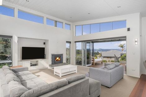 Photo of property in 50 Tarapatiki Drive, Whitianga, 3510