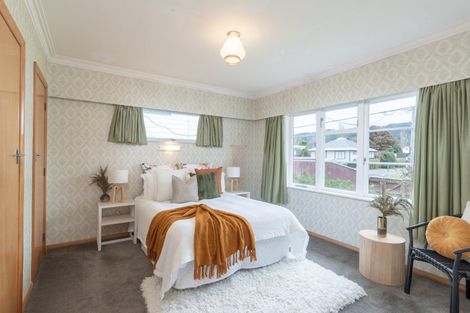 Photo of property in 44 Kowhai Avenue, Ebdentown, Upper Hutt, 5018