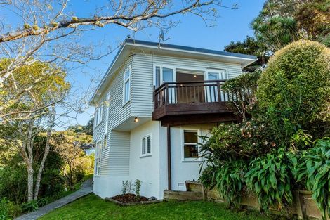Photo of property in 4 Broomhill Road, Aro Valley, Wellington, 6012