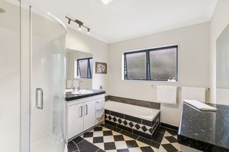 Photo of property in 16 Rosella Drive, Welcome Bay, Tauranga, 3112