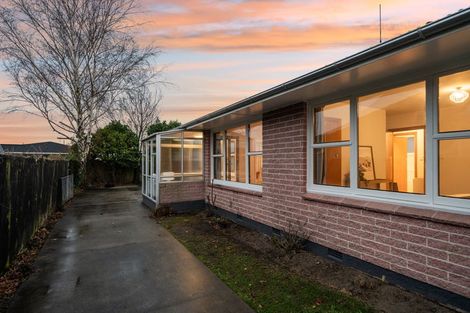 Photo of property in 250b Harewood Road, Bishopdale, Christchurch, 8053