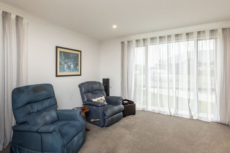 Photo of property in 7 Whakatomo Place, Havelock North, 4130