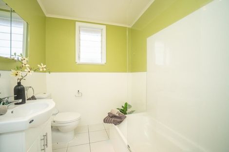 Photo of property in 754 Tremaine Avenue, Palmerston North, 4414