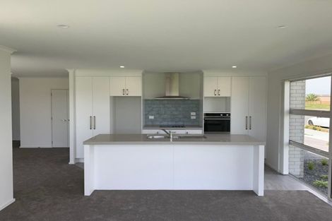 Photo of property in 4 Kimbrae Drive, Rototuna North, Hamilton, 3210