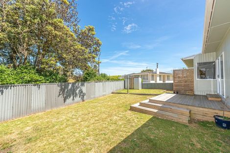 Photo of property in 18 Murch Place, Tawhero, Whanganui, 4500