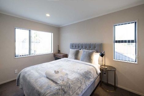 Photo of property in 53 Turnberry Drive, Wattle Downs, Auckland, 2103