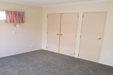 Photo of property in 6 Carisbrooke Street, Aranui, Christchurch, 8061
