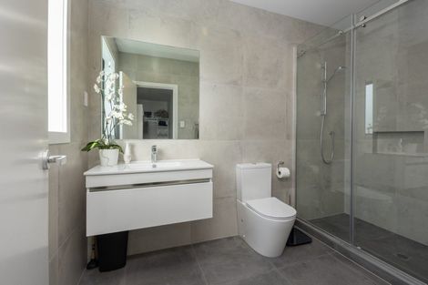 Photo of property in 18 Jane Maree Road, Kumeu, 0810