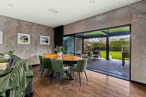 Photo of property in 23 Lucknow Road, Havelock North, 4130