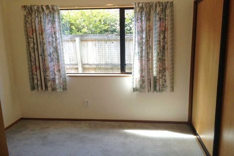 Photo of property in 28a Inglewood Place, Avonhead, Christchurch, 8042